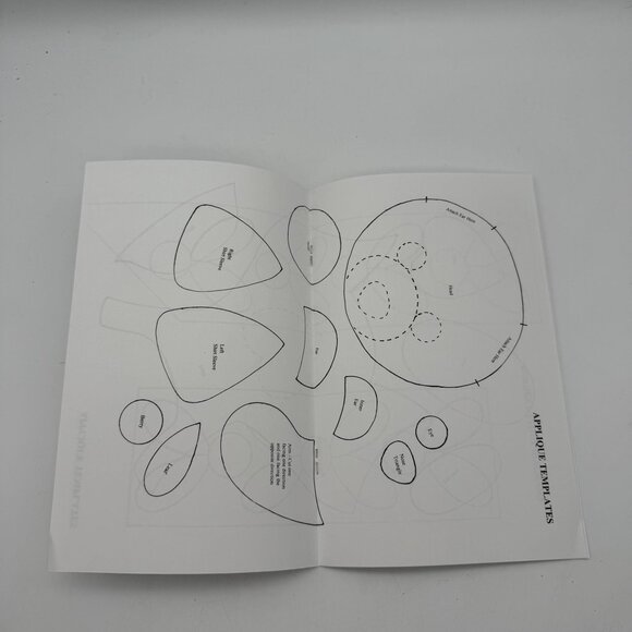 Beary Patch Applique Design Wallhanging Quilt Pattern By Rachels Of Greenfield - Picture 6 of 6